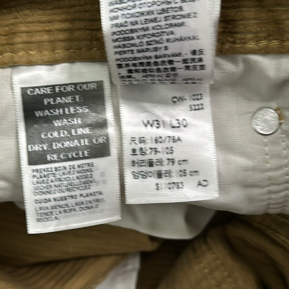 Levi's Low Pro Mid Rise Relaxed‎ Straight Corduroy Jeans Size 31 - Picture 13 of 13